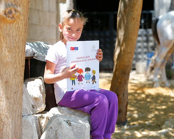 Okul öncesi öğretmenleri, okul müdürleri ve EÇE alanındaki diğer hizmet sağlayıcılar