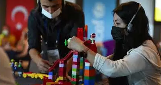 'Yapılandırılmış Oyun Yoluyla Öğrenme' Eğitici Eğitiminden Anlar